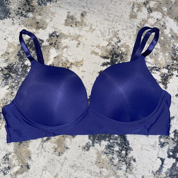 Strm Line Intimates Lot Of 2 Wireless Bras Size 34B White & Blue Silky - Picture 3 of 12